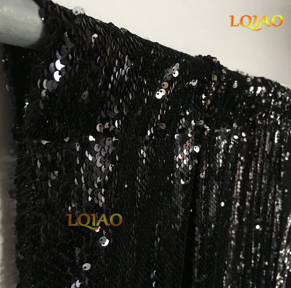 Black Reversible Sequin Fabric-002