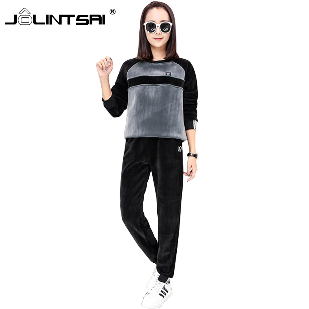 2017 Fashion Tracksuit Women 2 Pieces Set Outwear Gold Velvet