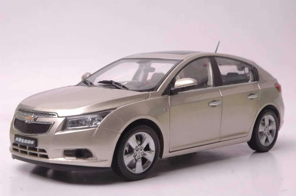Chevrolet Cruze модель 1 18