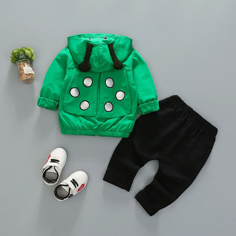 DIIMUU/комплект из 3 предметов, модная детская одежда для маленьких мальчиков и девочек повседневные пальто на молнии с капюшоном для малышей футболки с рисунками из мультфильмов, штаны спортивные комплекты со штанами