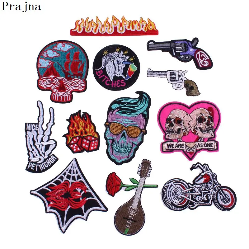

Prajna Punk Rock Skull Patch Biker Sew On Iron On Embroidered Motorcycle Patches For Clothes Stickers Jacket DIY Dice Gun Patch