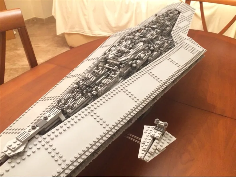 

3208pcs Genuine Building Blocks Toy Super Star Destroyer Model Block Brick Legoing Birthday Christmas Gifts