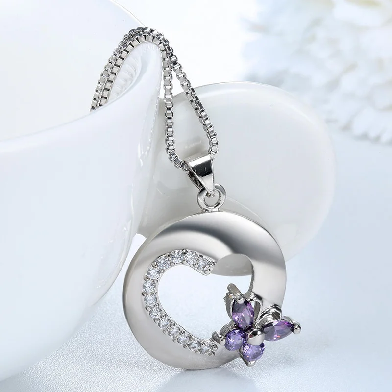 10348117319_1492657371