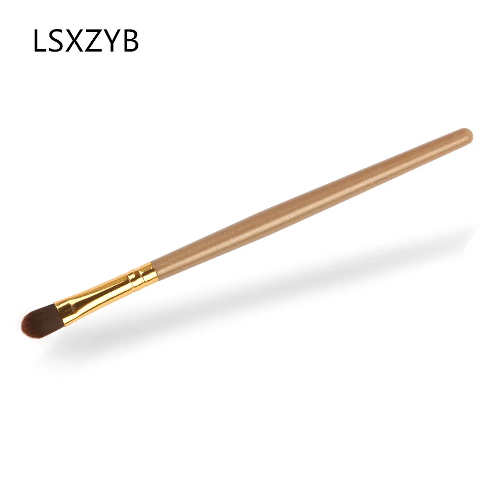 makeup brush