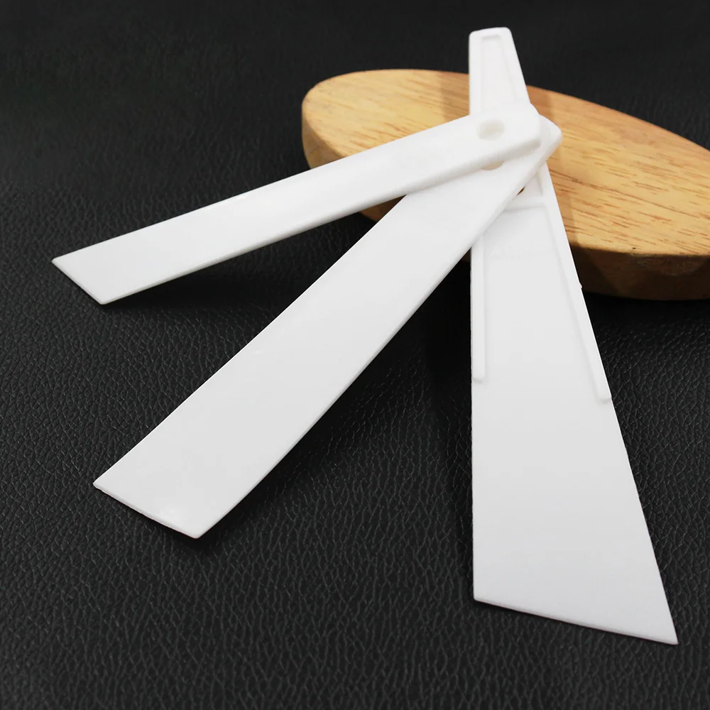 Plastic Cow Leather Scraper DIY Handmade Sewing Leather Crafts Tool Apply Glue Sheet Gumming Glue Gluing Carving Stitching