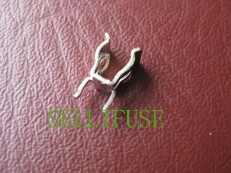 

SL-520-11 Fuse Blocks and Clips/ PCB Fuse Clip for 2AG or 5mm Diameter Fuses p.c.Board type