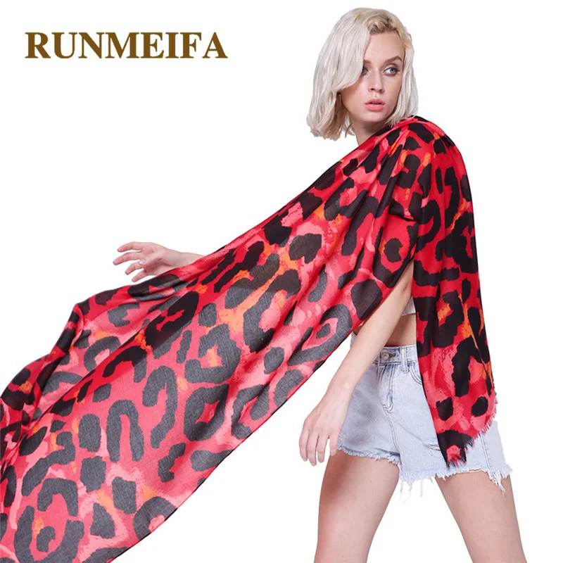 

[RUNMEIFA] New Luxury Summer Fashion Thin Cotton Scarf Women/Lady Capes Red Leopard Print Casual Soft Female Shawls and Wraps