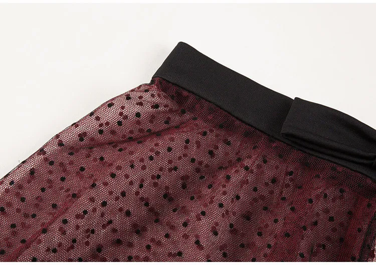 8774883708_10955588332