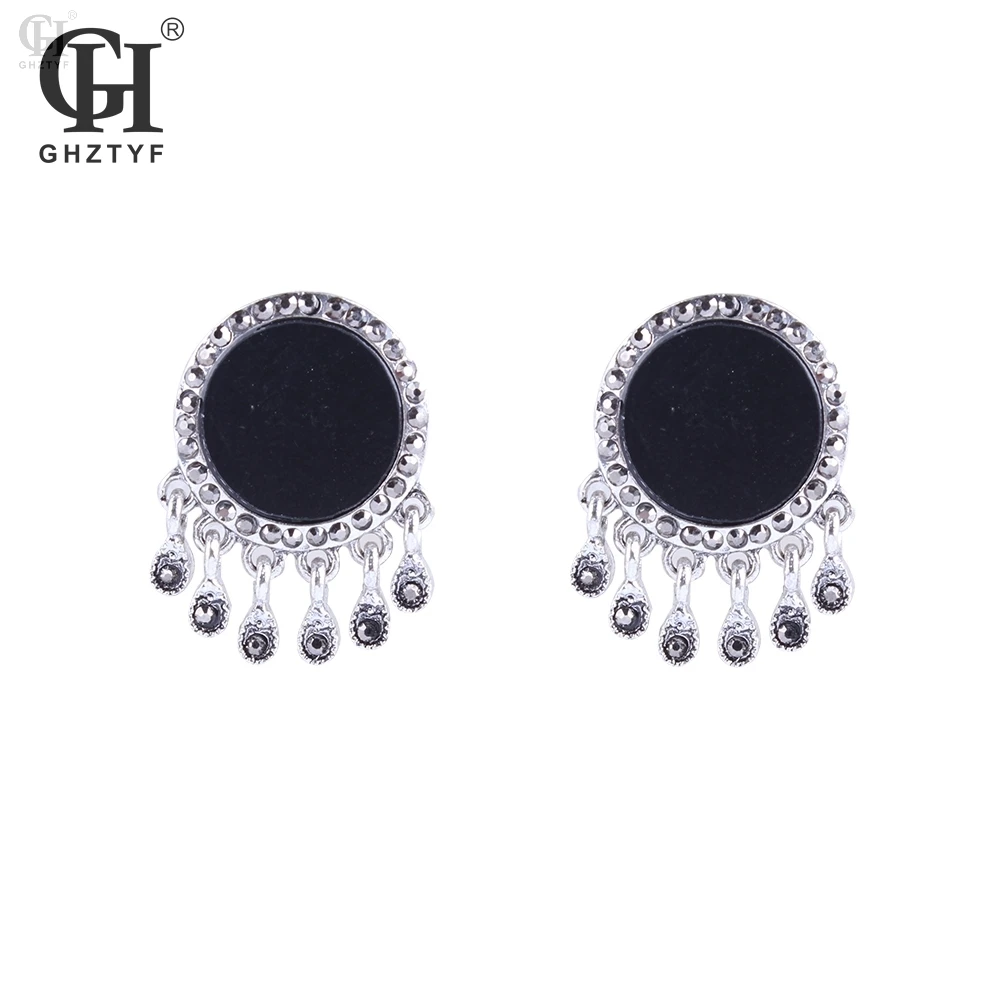 

Female Individuality Zircon Round Earrings For Women Fashion Indian Jewelry 2018 Vintage Alloy Exaggerated Earring Bijoux Femme