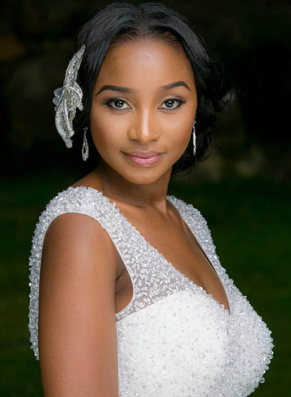 2019-New-Arrival-Africa-Design-Amazing-Full-Beading-Mermaid-Wedding-Dress-Stunning-Ruffles-Tiered-Wedding (3)