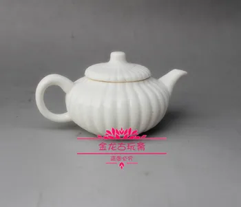 

China's old porcelain white porcelain A small wine pot Teapot