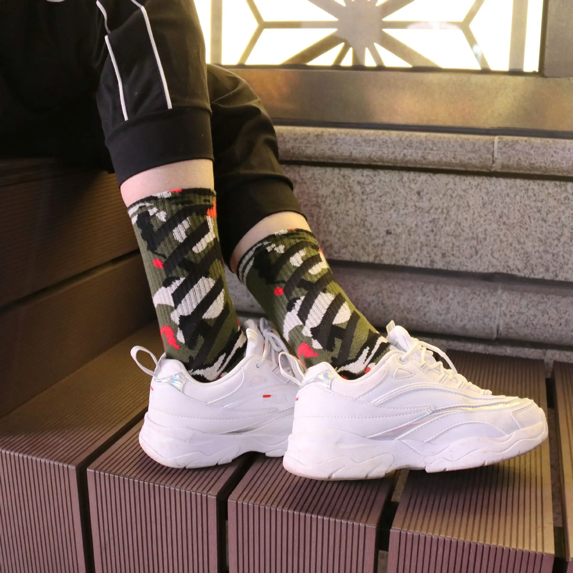 

Men Women Cotton Camo Socks Skate Hip-hop Street Camouflage Slide Striped Cool Happy Socks Funky Cotton Harajuku Streetwear Sock