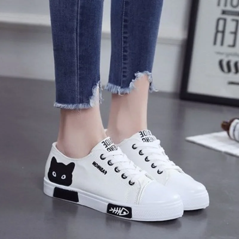 

2019 new women's vulcanized shoes fashion sports shoes women's canvas shoes cartoon white casual shoes