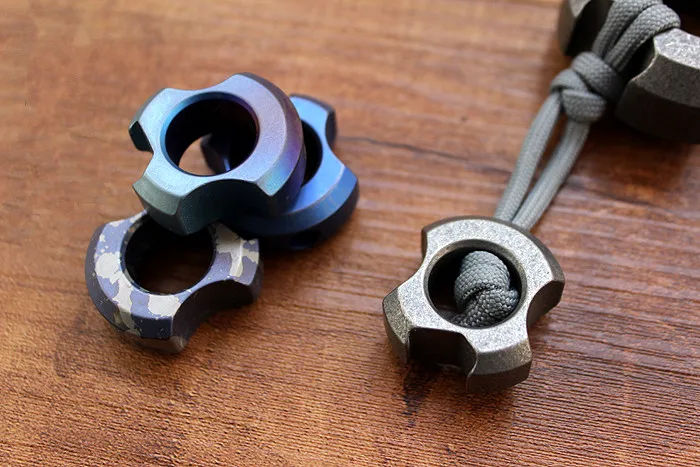 

Titanium Alloy TC4 Knife Beads Opener Paracord Tube Zipper Pull Parachute Cord Beads Outdoor Parachute Cord EDC Multi Tools