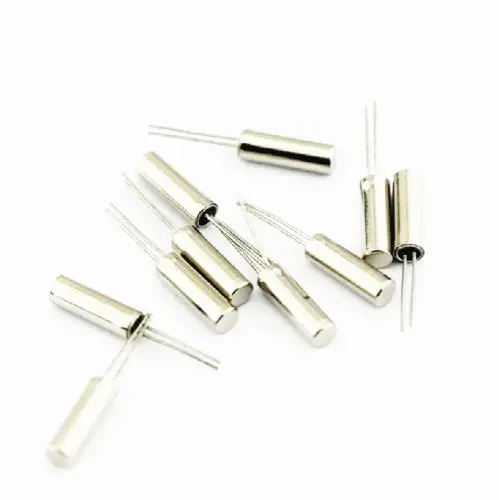 

50PCS 32.768 kHz 32.768k Hz Crystal Oscillator 3 x 8 mm Cylinder