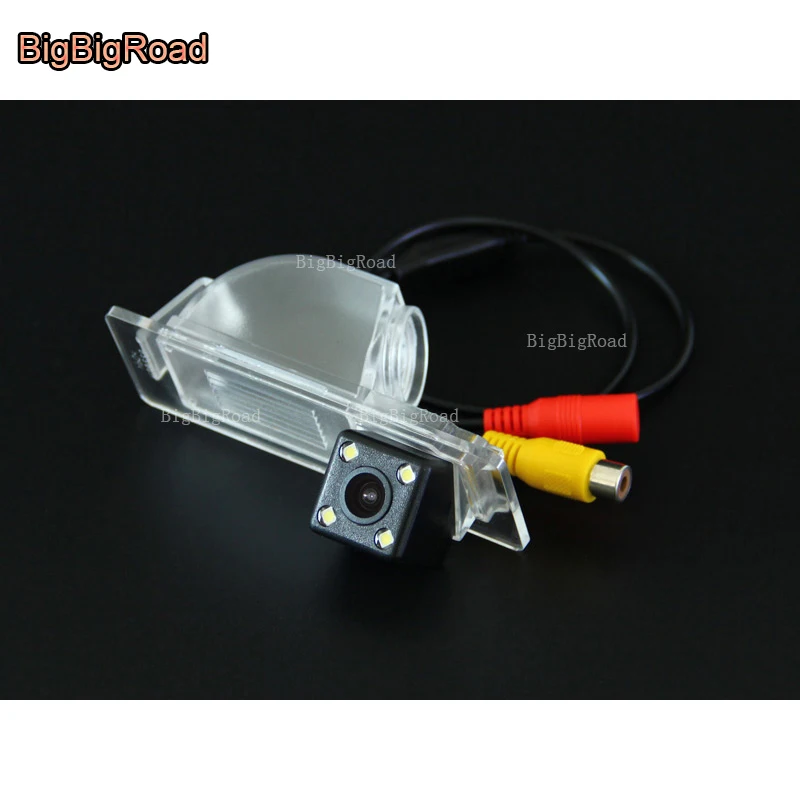

For Volkswagen VW Santana/Jetta 2013/2015 Car Rear View Reverse Backup Camera HD CCD Night Vision parking camera RCA connector