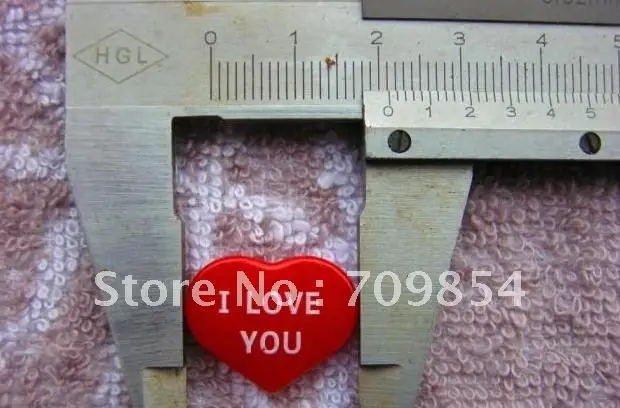 100 pcs/lot 21 * 17 мм пластик красный животное нос свинья i влюбленность вы | Игрушки и