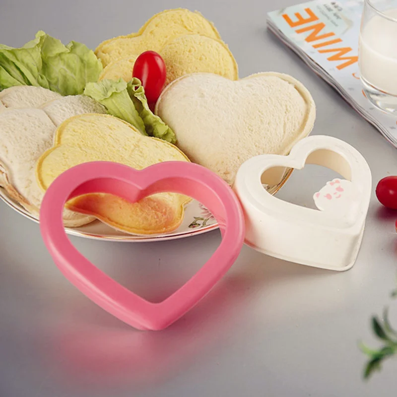 

1 Set New Cute Heart Shaped Sandwich Cutter Bread Mold Toast Maker Cake Cookie Mould Bento Kitchen Supplies Accessories