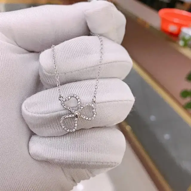 

TIF S925 sterling silver necklace with dazzling zircon triangle petal pendant. Lady Jewelry Gift Free Shipping
