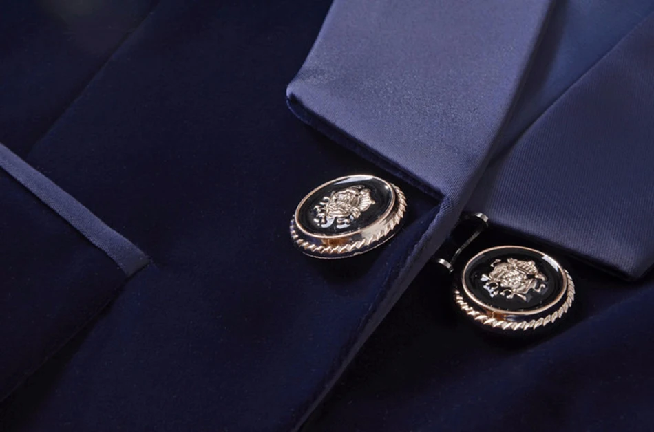 seamyla-velvet-jacket-8