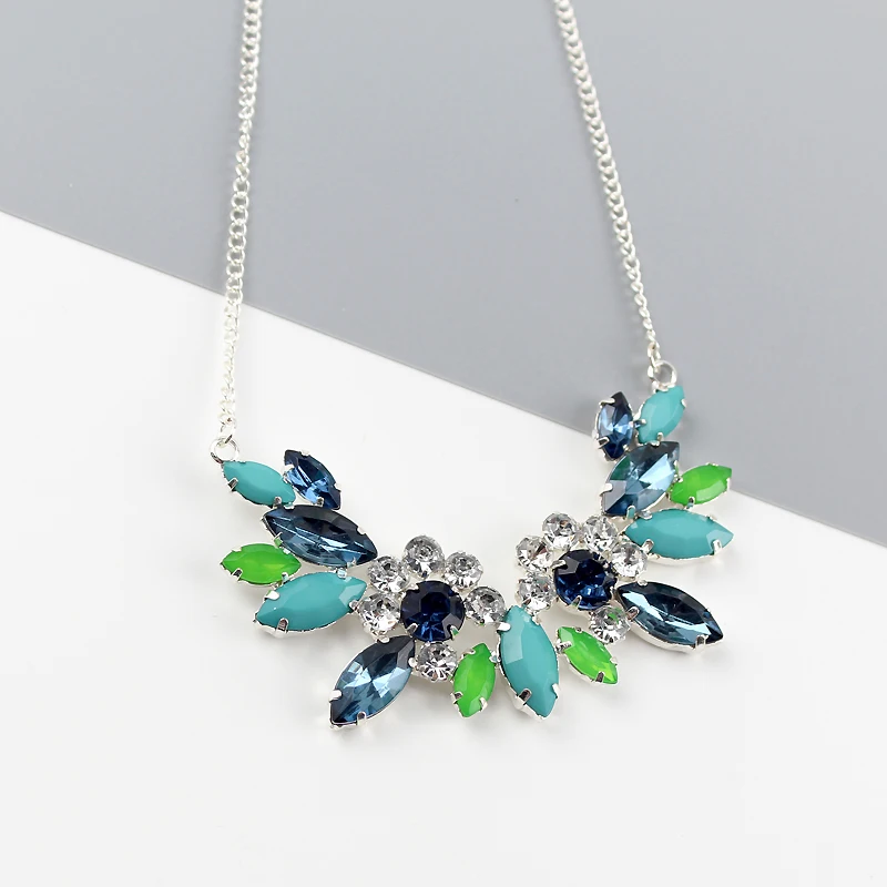 

2019 Fashion Green Blue Crystal Chain Necklace for Women Statement Spring Color Stone Necklace Jewelry Accessory Gift 50CM Chain