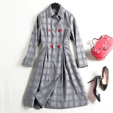Plaid double breasted long a line trench coats 2017 new brand runway high quality women autumn