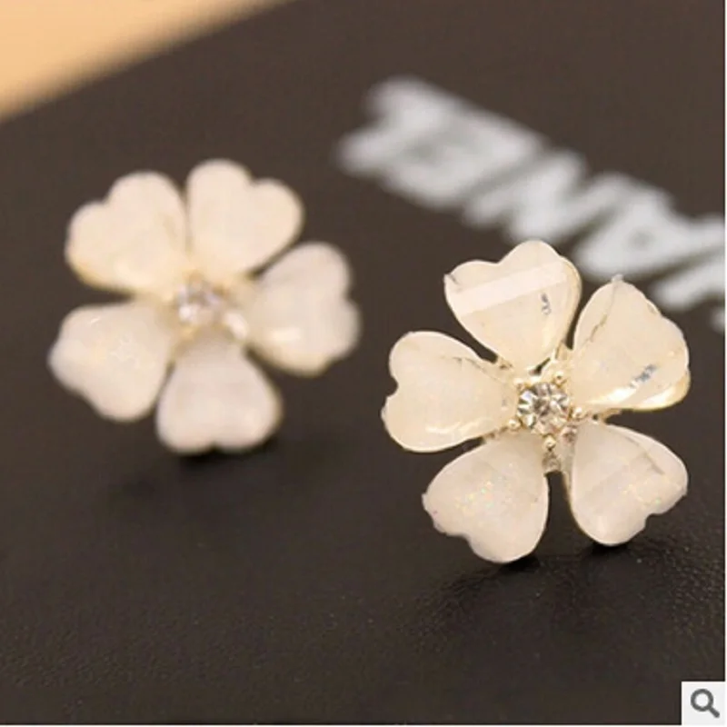 серьги jenavi бела / m423q115. крупные серьги цветы. огромные серьги. серьги цветочки белые. серьги белые цветы.