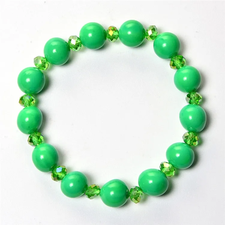 

Sea of the shellfish natural mother pearl bracelet elastic round no time shellfish sent his girlfriend to send her
