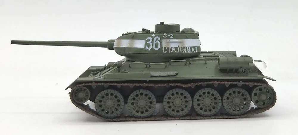 1: 72 модель резервуара для T34 85 во время Второй мировой войны трубач готовый