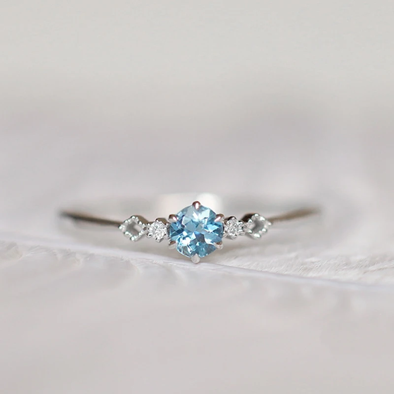 

Tisonliz Dainty Blue Round Crystal Rings For Women Silver Chic Delicate Wedding Engagement Finger Rings Copper Fashion Jewelry