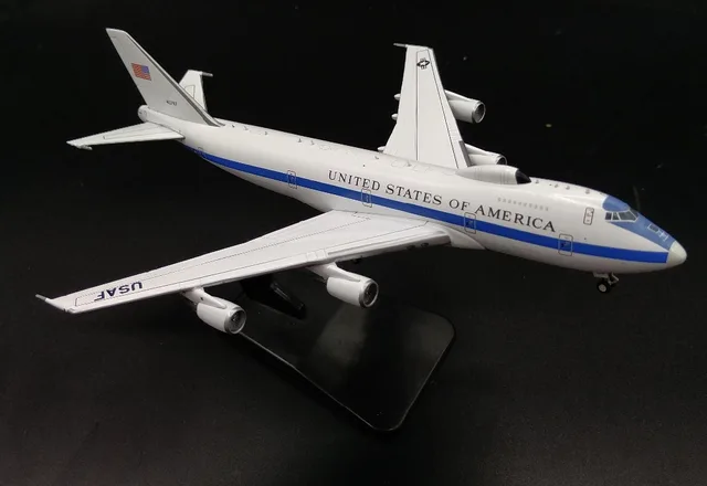 1 400 us air force e 4b airborne command aircraft model 40787