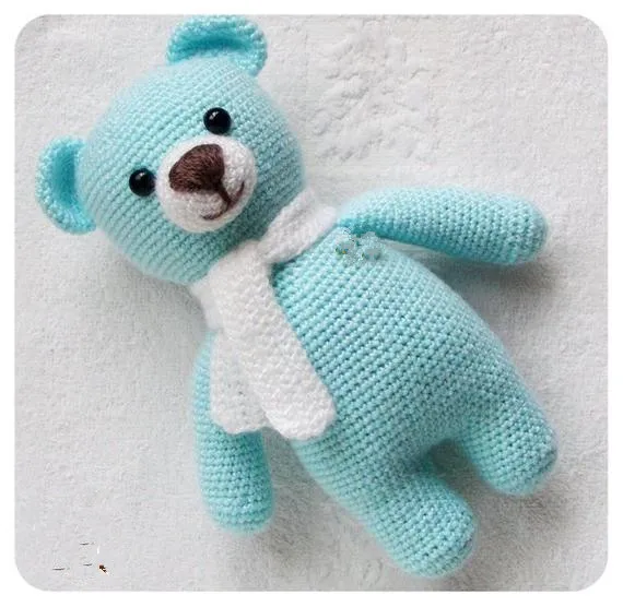 Вязаная игрушка-погремушка armigurumi фигурка медведя номер 8141