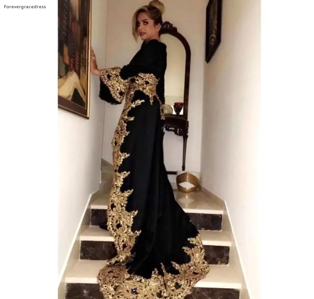 Black Lace Appliques Muslim Evening Dresses With Long Sleeves 2019 Gold Embroidery Formal Celebrity Gowns Split Prom Dress Arabic BC1299  145 (1)