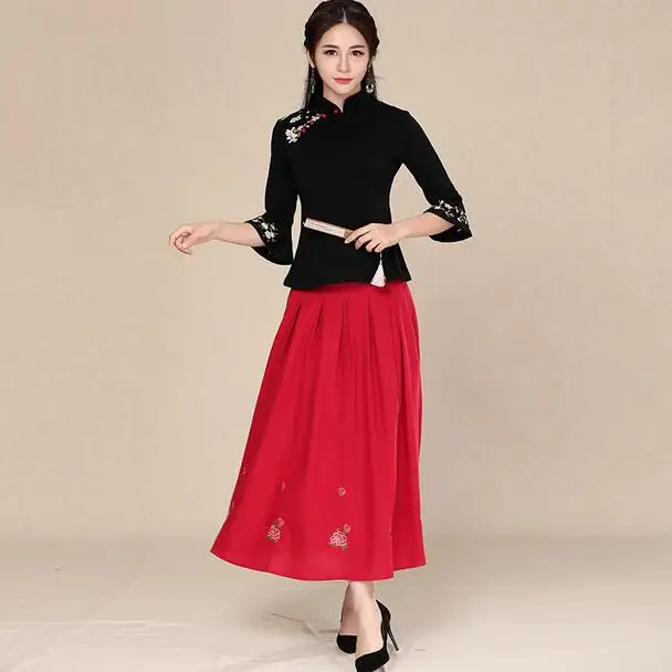 

Traditional Chinese clothing 2018 Plus size women clothing female autumn mandarin collar black embroidery blouse blusa DF368