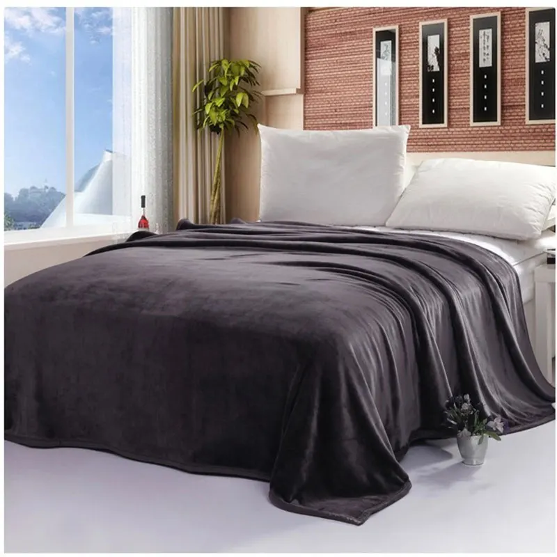 

Thicken Flannel Quilt Blanket On The Bed Very Smooth Queen Size Blanket For Bed King Size Sleep Pink Cobertor Plaid Bed Cover