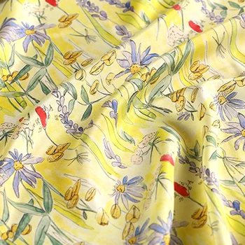 

110cm Width 16mm Daisy Print Yellow 100% Mulberry Silk Crepe de Chine Fabric for Woman Summer Dresses Blouse Sewing DIY-AF652