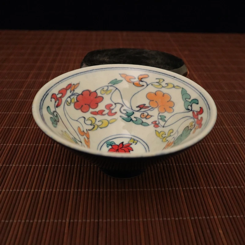 

Delicate Antique Chinese Old-style Blue Glaze Colorful Flowers Porcelain Bowl