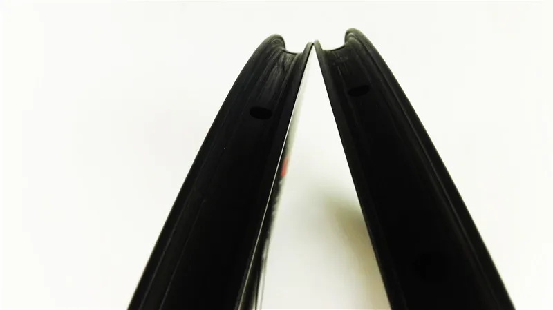 Cheap free shipping carbon wheels powerway R36 ceramics road clincher 50mmX23mm width wheels bike road wheels bicycle wheel 1
