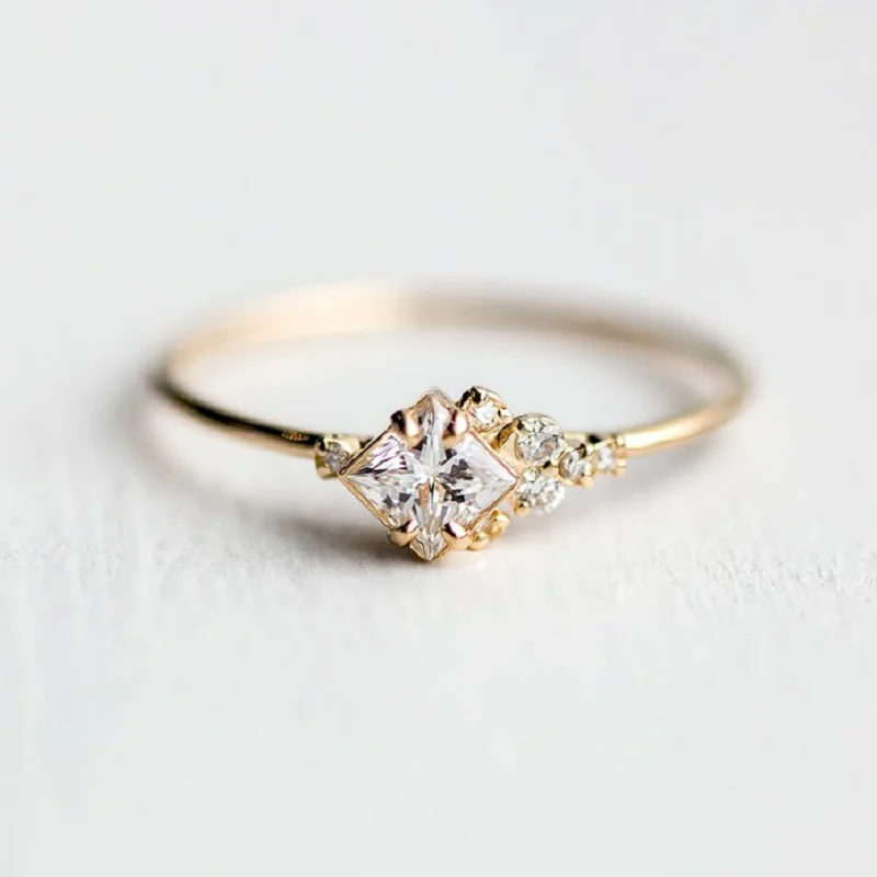 

Chic Cute Lady Slimming Star Zircon Ring Wedding Jewelry