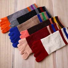 Женские осенне-зимние модели двухполосных носков в полоску женские цветные хлопковые носки без пятки модные теплые носки с пятью носками для девочек