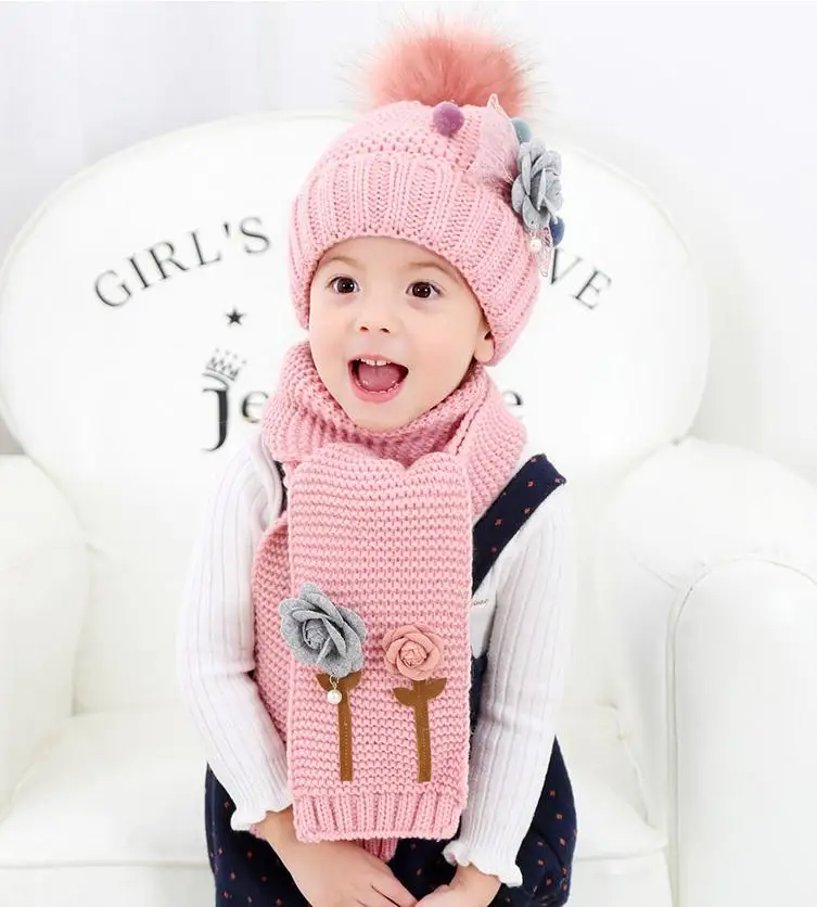 Ensemble bonnet écharpe gants en laine pour enfant