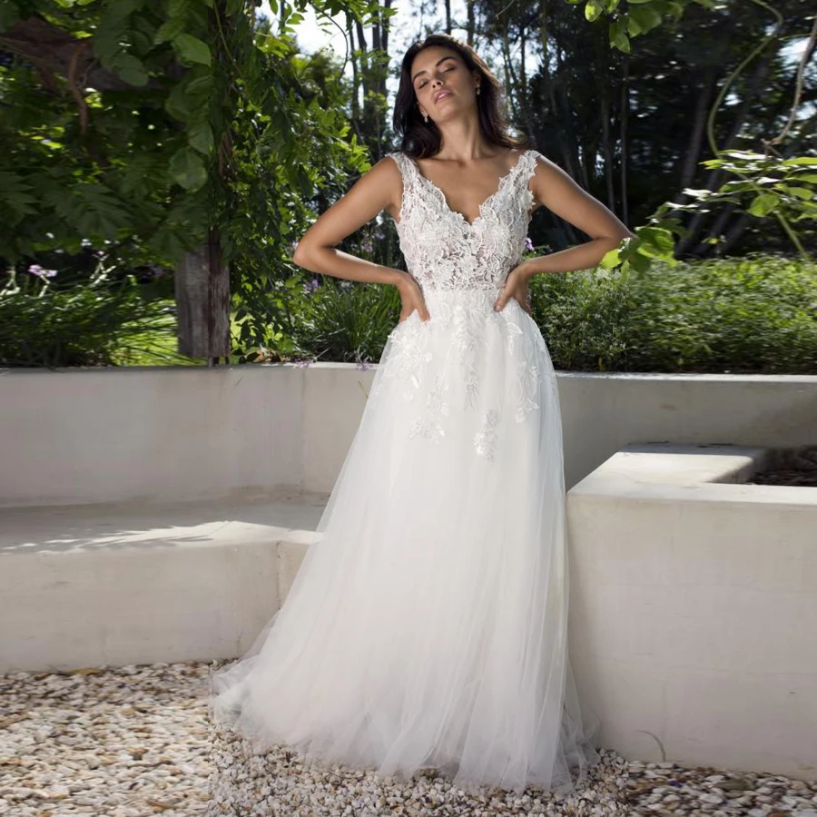 

V-Neck See Through Sporadically Applique Multidimensional Lace Bodice a-Line Wedding Dress Customized Made Bridal Dresses