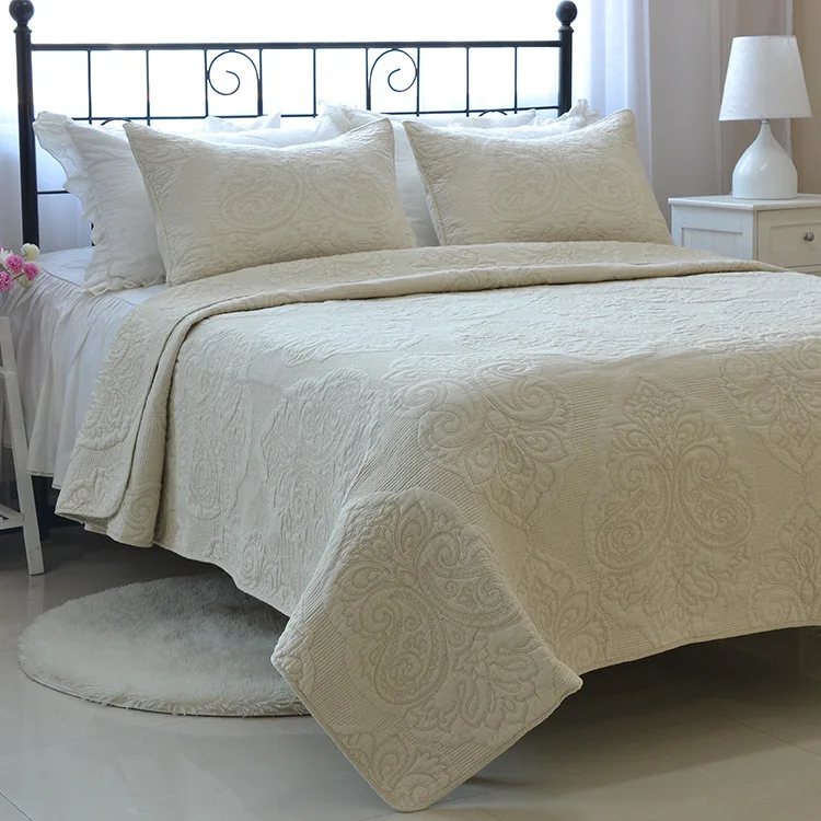 Europäischen luxus Gesteppte Bettdecken Bestickte Bettdecke dreiteilige Bettwäsche set Frühling gewaschen Gesteppte Bettwäsche Quilt