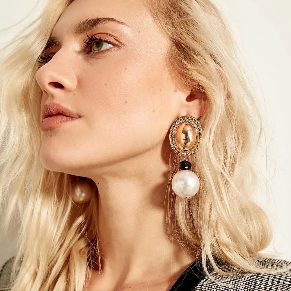 

JUJIA Trendy Simulated Pearl Drop Earrings For Women Gold Color Dangle Earring Handmade Brincos za Jewelry