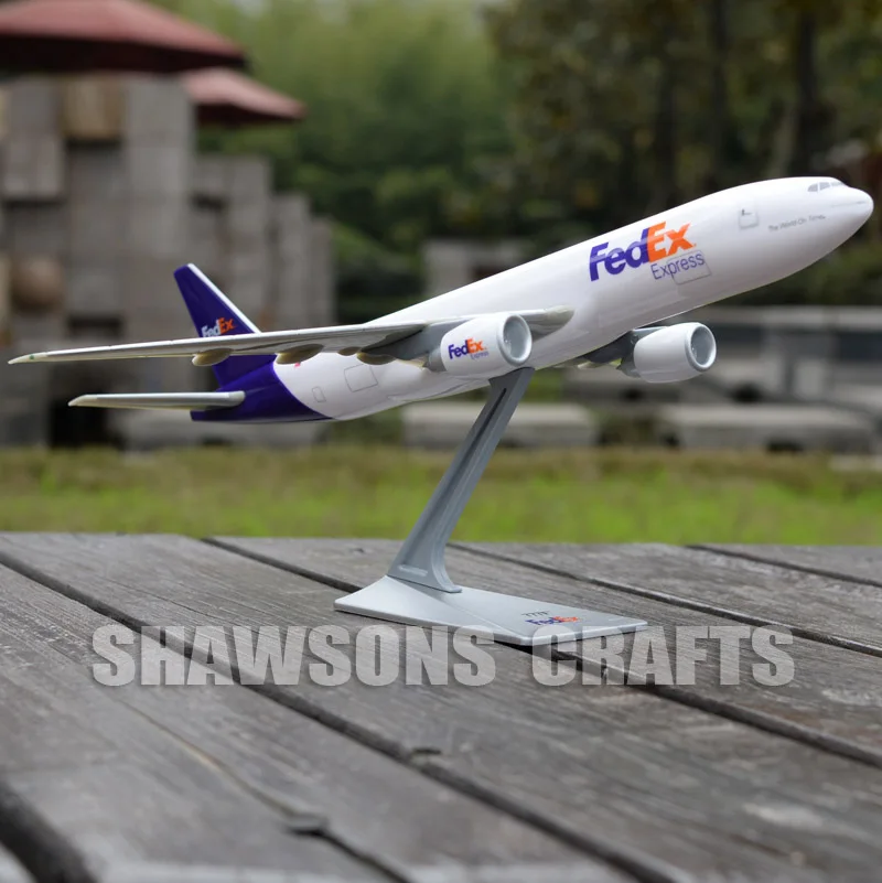 

Aircraft Model Collection 1:200 Plane Boeing 777F Fedex Express Aerotransport Replica