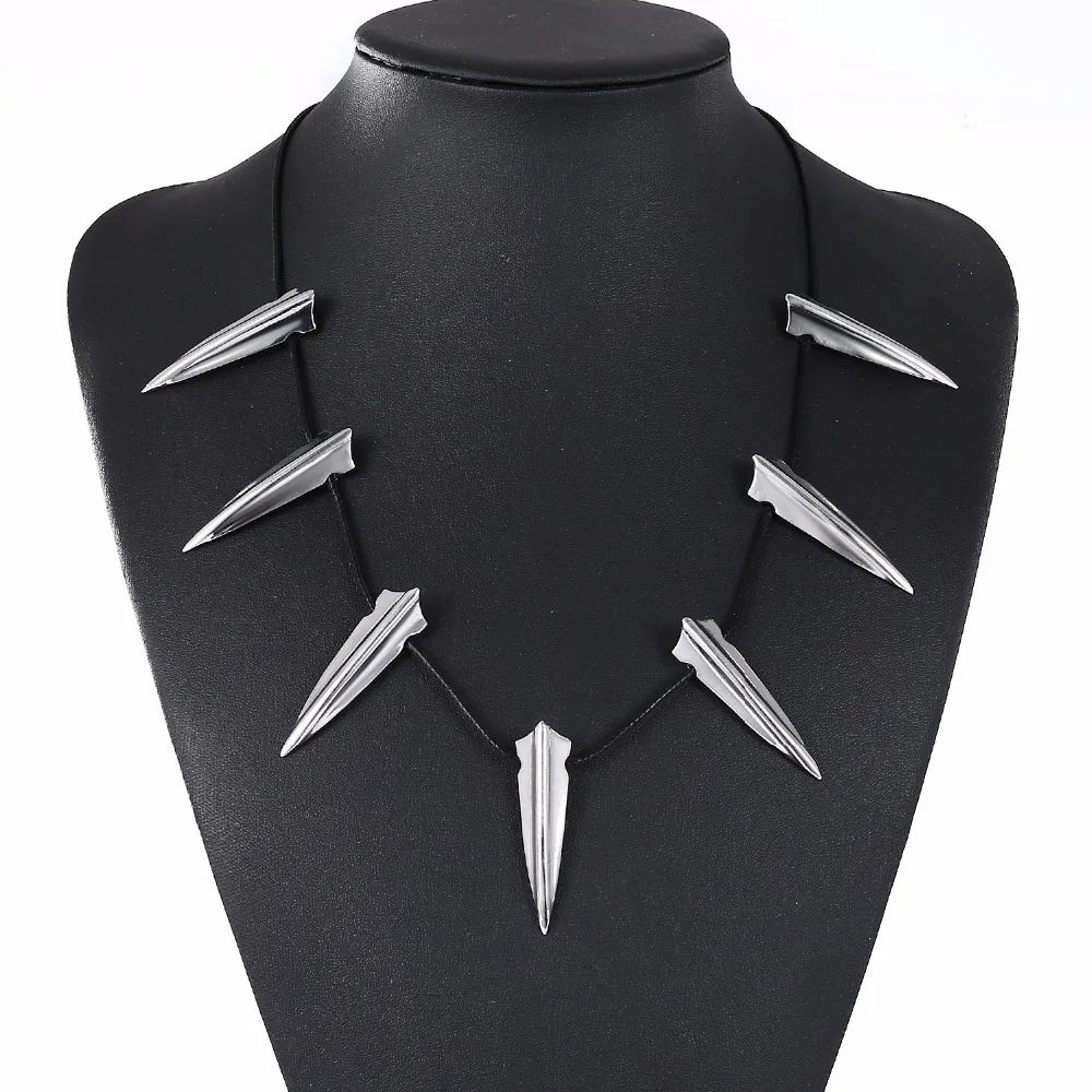 

Dropshipping New Avengers Black Panther Necklace Wakanda King T'Challa Black Panther Cosplay pendant For Women Jewelry