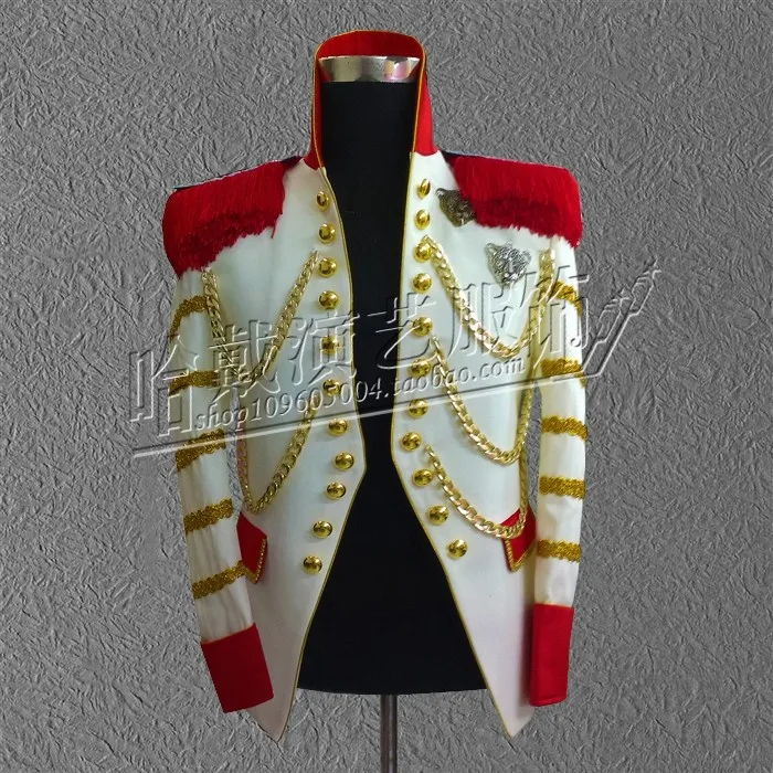 G-dargon-Men-singers-bigbang-stage-show-white-suit-jacket-star-blazer-chain-royal-dress-concert (1)