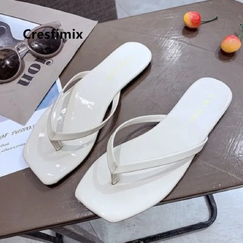 Шлепанцы Cresfimix женские мягкие и удобные пляжные с открытым носком Симпатичные