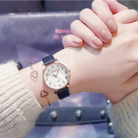 Небольшой свежий дизайн модные женские часы розовое золото Роскошные Кварцевые Часы Дамские режущие поверхность кожаные Наручные часы женские часы - Цвет: Черный