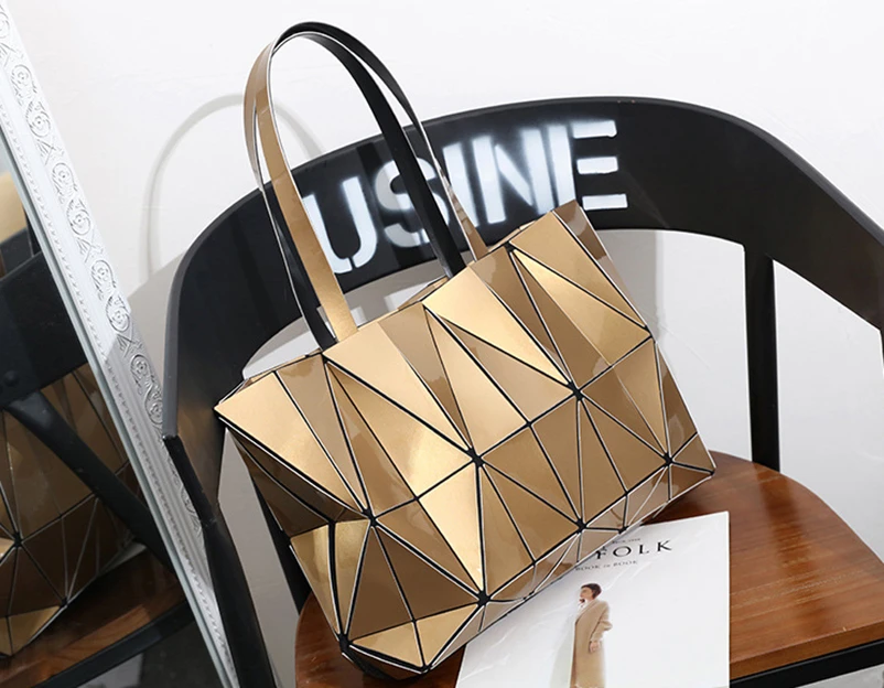 Nevenka Women Luminous Handbag Leather Shoulder Bag Women Geometric Handbags 2018 Large Tote Bag for Women Leather Crossbody Bag14